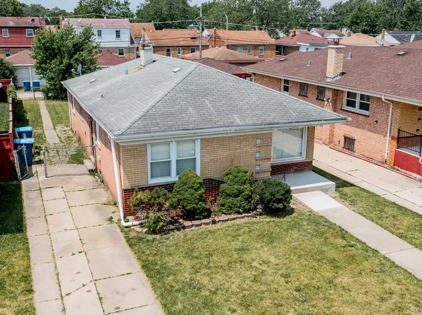 408 Luella Ave, Calumet City, IL 60409