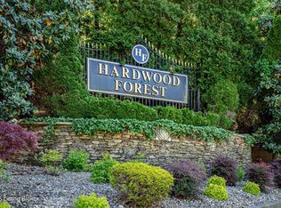 0 Hardwood Forest Dr, Louisville, KY 40214