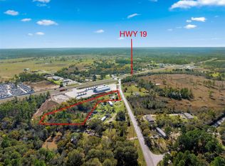 20 Wood Farm Rd, Huntsville, TX 77320