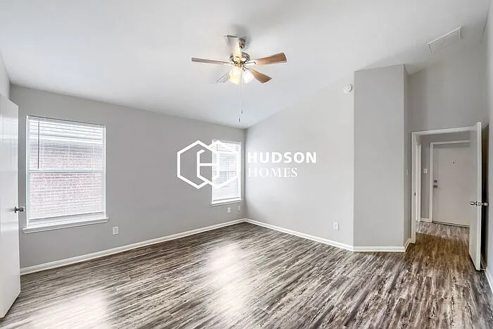 2519 Braley Park Ln — Photo 12