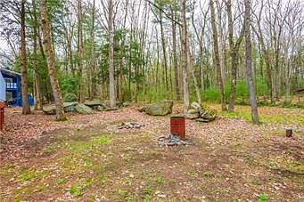 3rd image of 2757 Pocono Cir