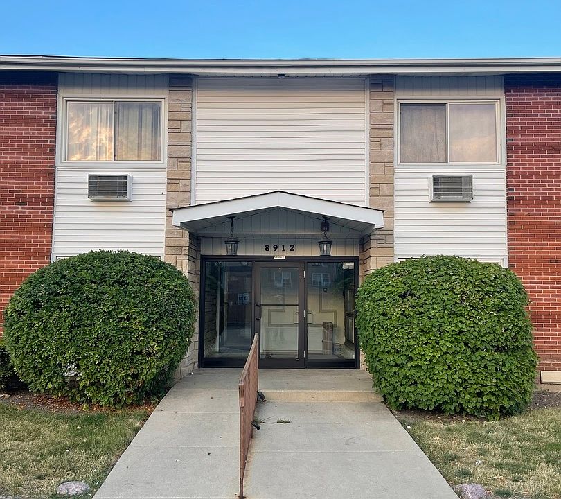 8912 Steven Dr APT 1C, Des Plaines, IL 60016 Zillow