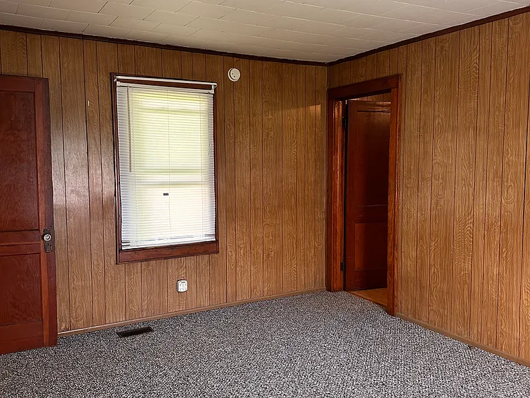 1st bedroom