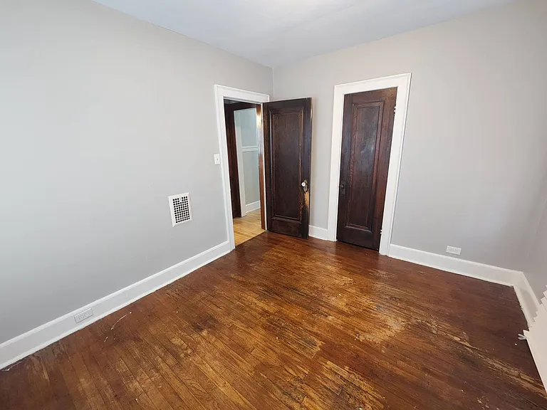 10109 Richland Ave — Photo 11