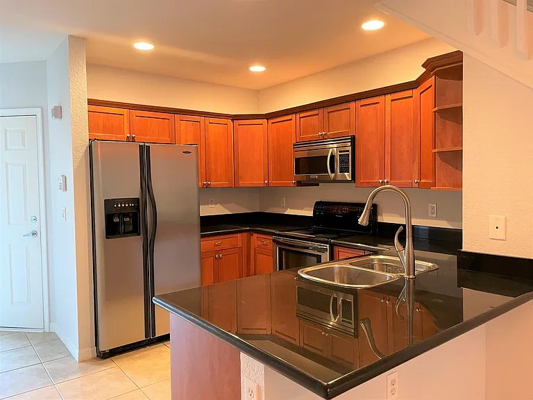 602 S Federal Hwy #5 — Photo 4