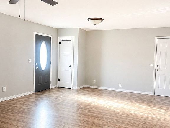 5th image of 321 N 20th St