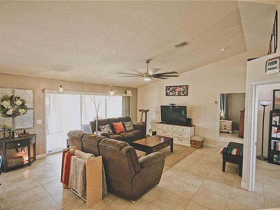 5th image of 4001 11th St W