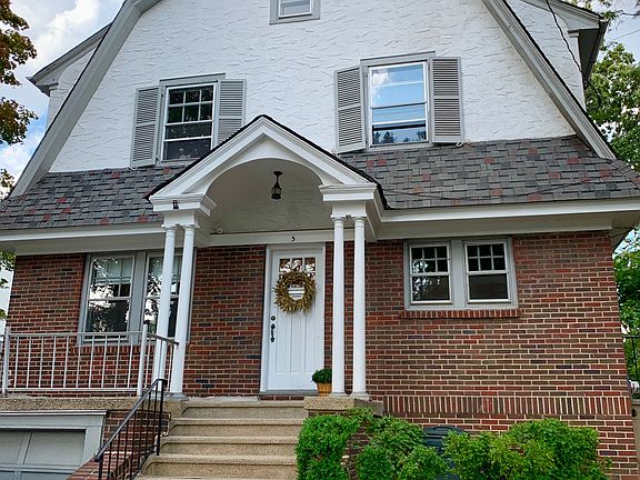 4th image of 5 Chesterwood Ave