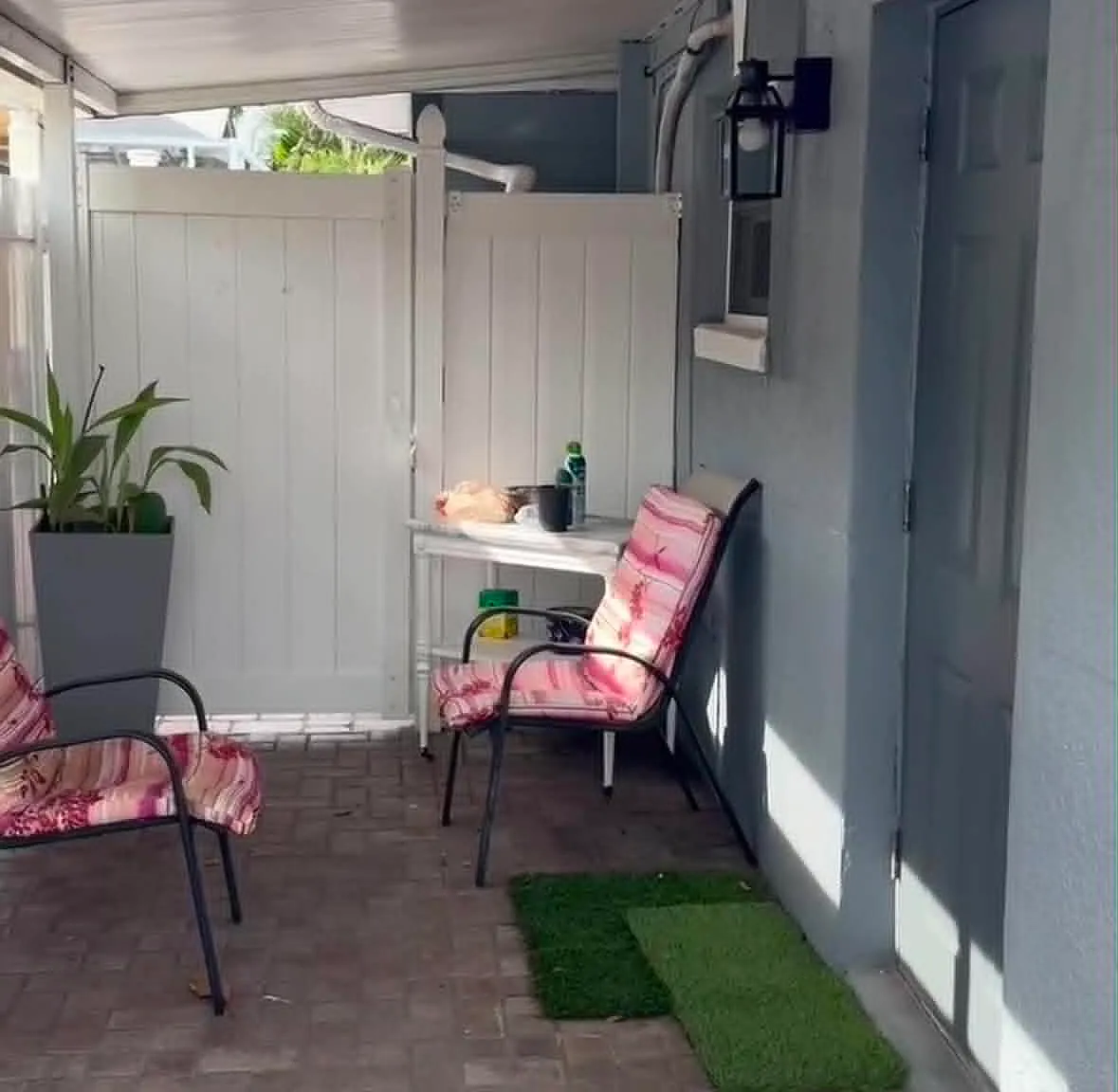 1 bed, 300 sqft, $1,100 — Photo 1