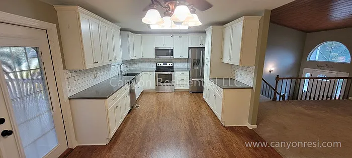 6141 Blue Ash Dr — Photo 17