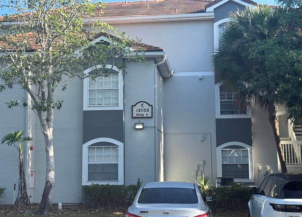 13953 Fairway Island Dr APT 633