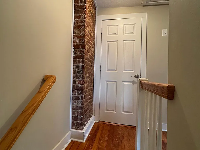 122 Raleigh Way — Photo 12
