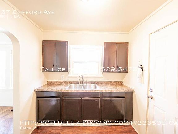 5th image of 837 Clifford Ave