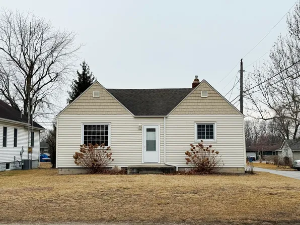 600 S Halleck St, Demotte, IN 46310