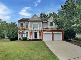 601 Crossing Dr, Durham, NC 27703