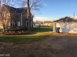 36 W William St, Hazel, SD 57242