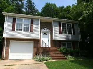 7812 Brandyapple Dr, Raleigh, NC 27615