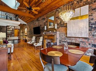 423 Gravier St APT 3B, New Orleans, LA 70130