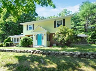 41 Clarissa Rd, Chelmsford, MA 01824