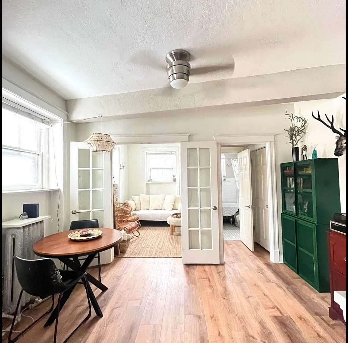 215 E 11th Ave — Photo 2