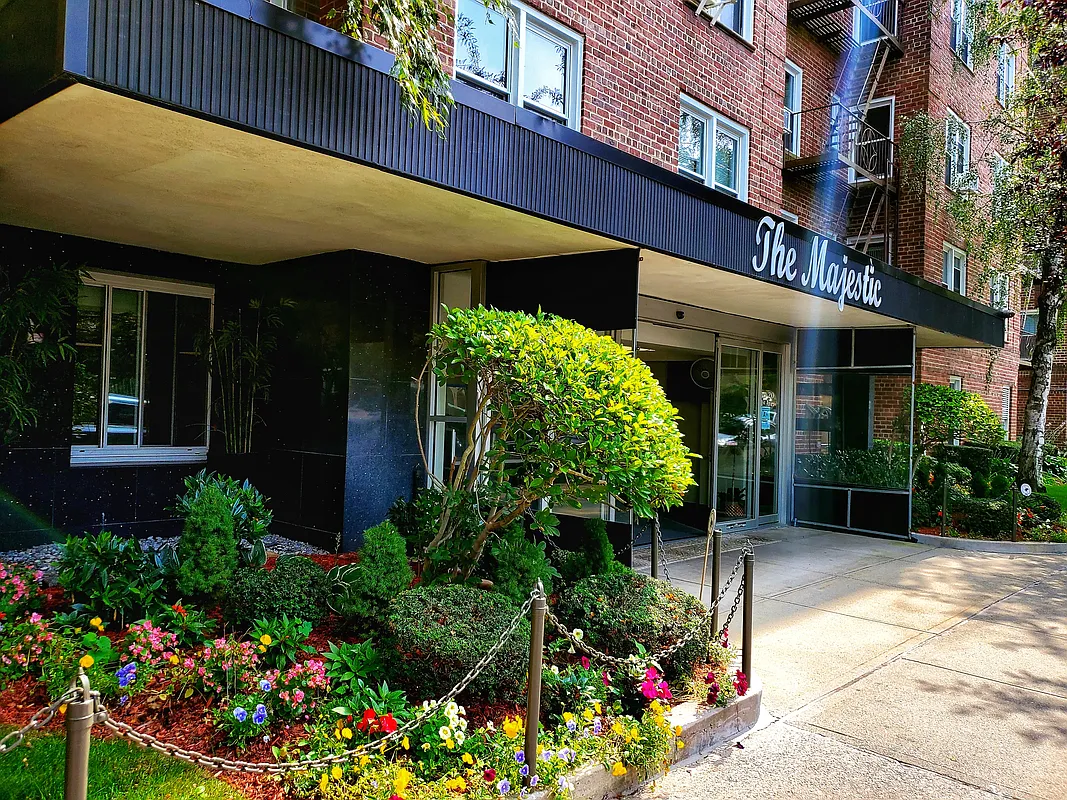 Majestic Apartments, Forest Hills, Long Island, New York. Lobby I