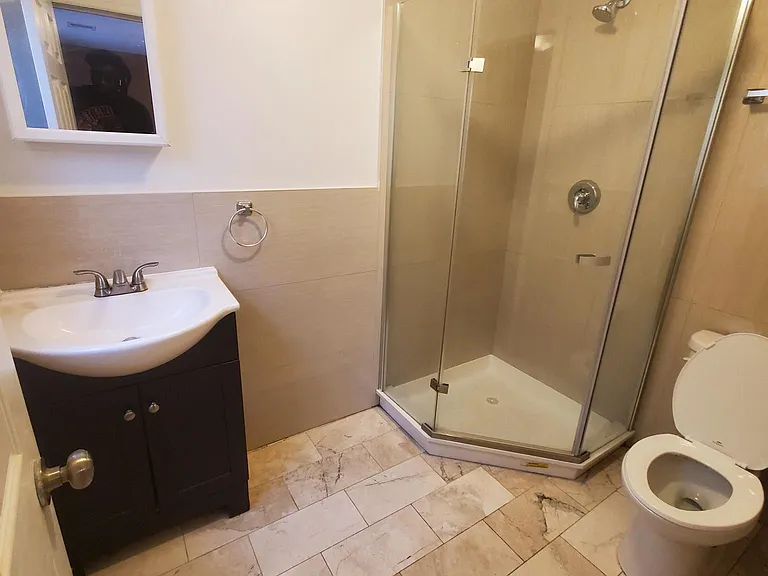 81 Summer Ave #3 — Photo 7