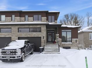 31A Marcel St, Russell, ON K0A1W1