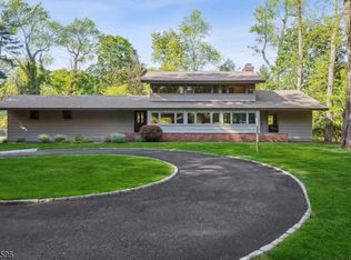 1570 Crabapple Ln, Plainfield, NJ 07060