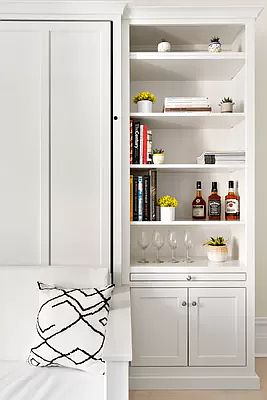 4th image of 140 W 69th St APT 66B