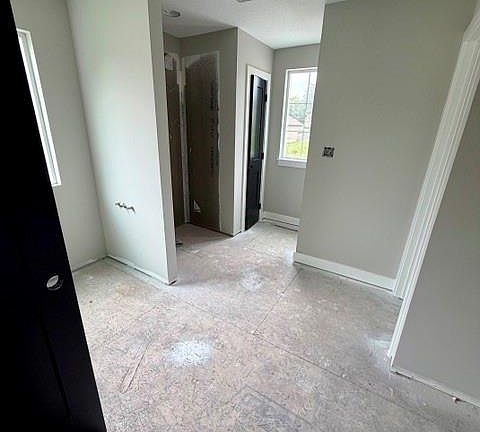 5th image of 1111 N Belvidere Ave