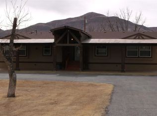 517 Hayride Rd, Las Cruces, NM 88007