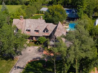 143 Sunset Ridge Rd, Northfield, IL 60093