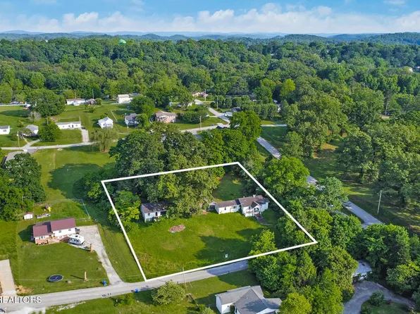 102 & 108 N Douglas Ave, Rockwood, TN 37854