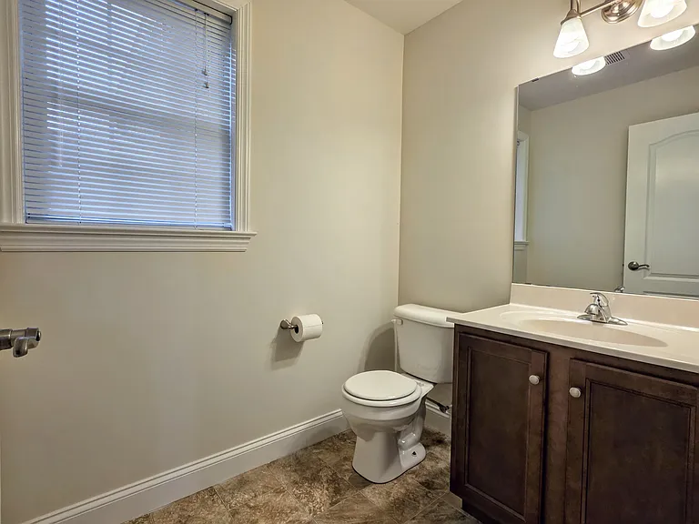 107 Cedarwood Dr — Photo 13