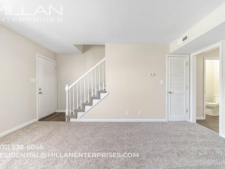 510 Hietts Ln — Photo 3