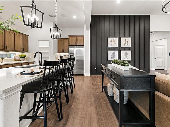 27-3707 Maize Ave-14