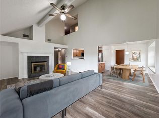 2903 Auburn Dr, Pearland, TX 77584