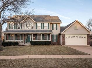 1752 Lance End Ln, Fenton, MO