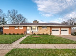 1243 Dellinger Dr, Fairborn, OH 45324