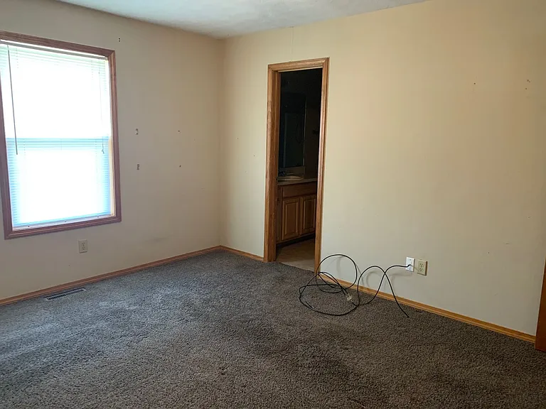 3845 W Roxbury St — Photo 4