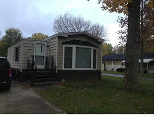 300 Oak Orchard Est, Albion, NY 14411