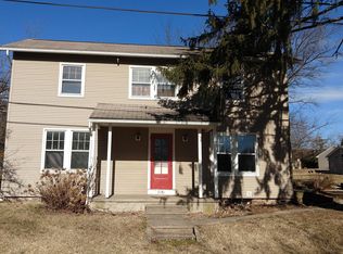 218 Center Rd, Douglassville, PA 19518