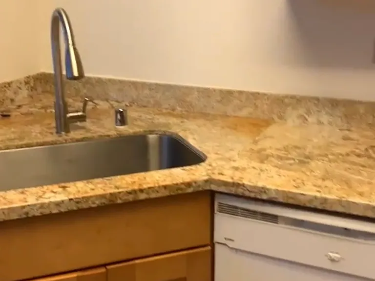 Large sink, dishwasher, SPC waterproof floor