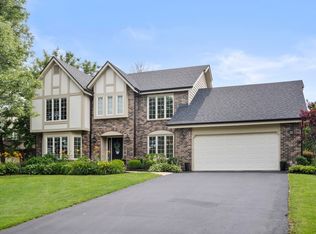 8498 Walredon Ave, Burr Ridge, IL 60527