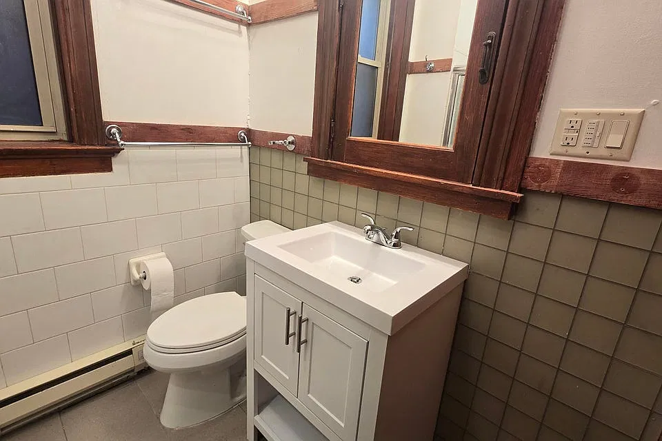 Full Bath