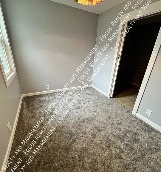 124 Sherman Ave — Photo 8