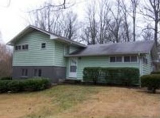 119 Bradley Ave, Oak Ridge, TN 37830