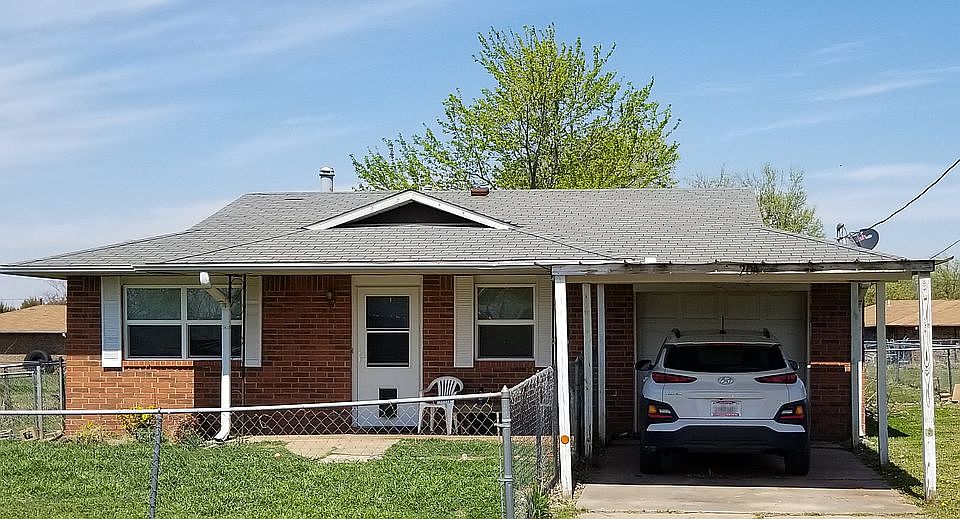 1st image of 204 Farris Dr