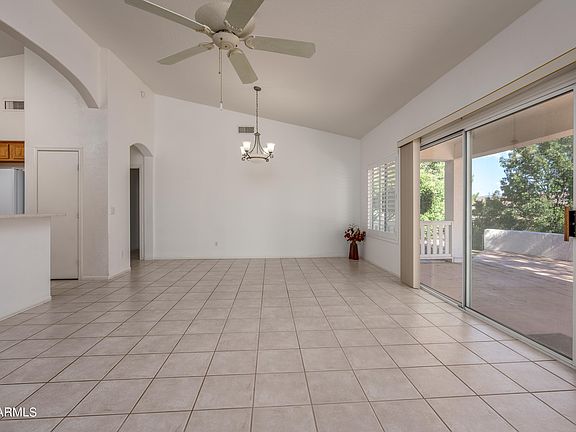 4th image of 301 S WILD HORSE Way