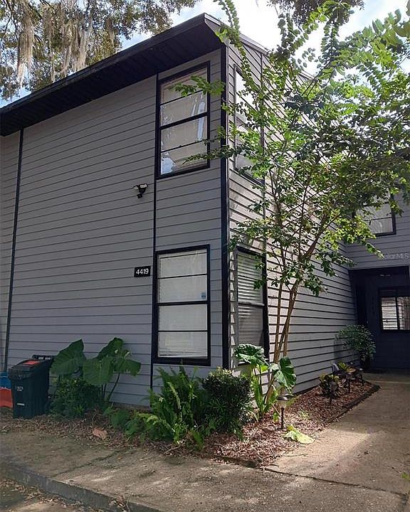 1st image of 4419 SW 20th Ln